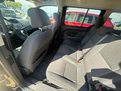 Used 2017 Ford Transit Connect XL FWD image 7