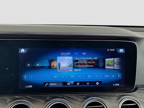 Used 2021 Mercedes-Benz E 350 Sedan image 19