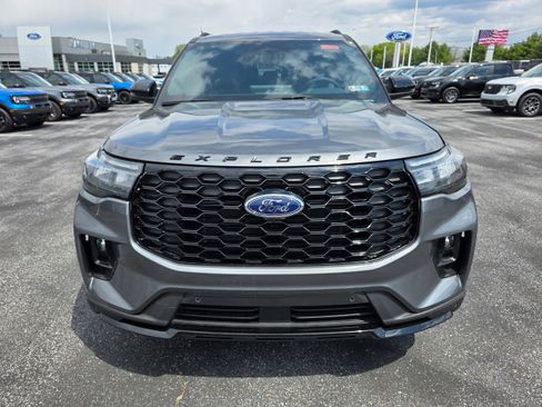 New 2026 Ford Explorer ST-Line AWD/4WD image 8