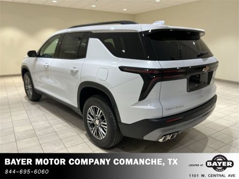 New 2026 Chevrolet Traverse LT w/ Driver Confidence Package image 3