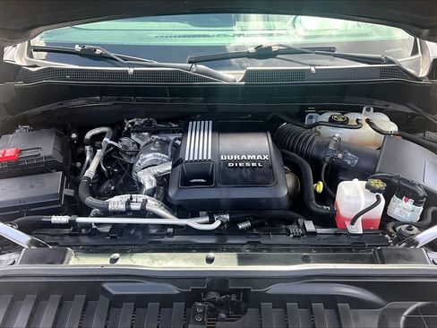 Certified 2022 Chevrolet Silverado 1500 LTZ w/ LTZ Convenience Package II RWD image 32