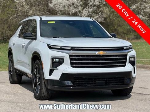New 2026 Chevrolet Traverse High Country image 9