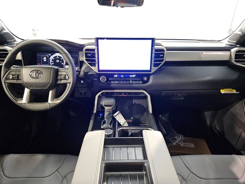 New 2026 Toyota Tundra Limited AWD/4WD image 9
