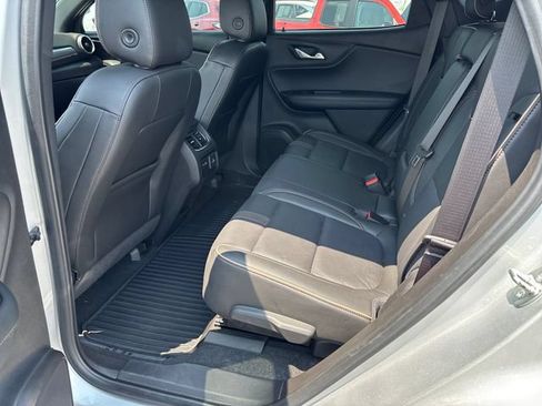 Used 2021 Chevrolet Blazer Premier FWD image 8