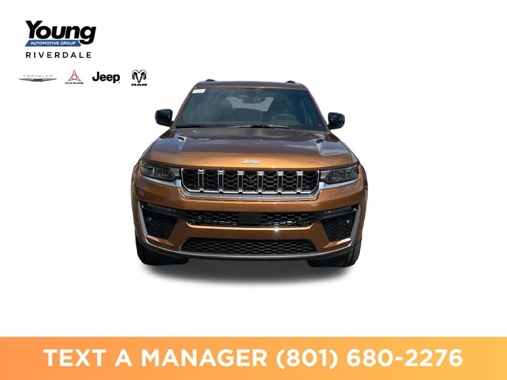 New 2026 Jeep Grand Cherokee Limited w/ Luxury Tech Group II AWD/4WD image 8