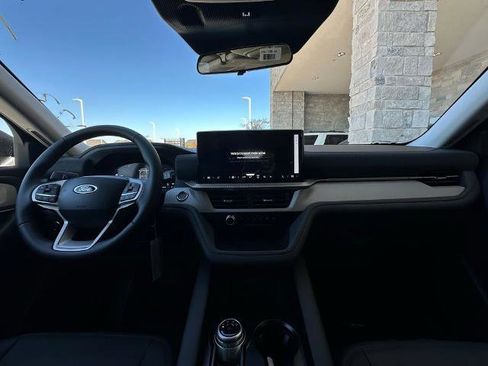 New 2026 Ford Explorer Active w/ Active Comfort Package image 23