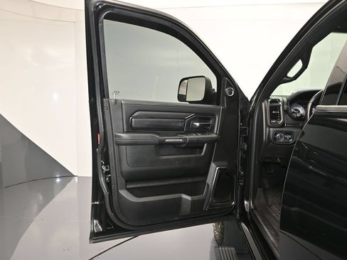 Used 2022 RAM 2500 Limited AWD/4WD image 10
