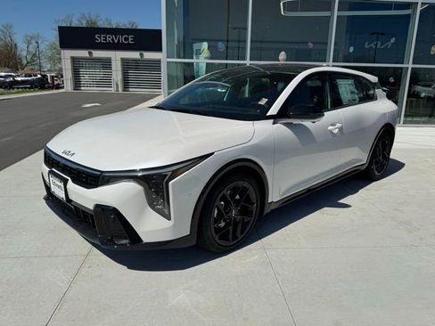 New 2026 Kia K4 GT-Line Turbo FWD image 1