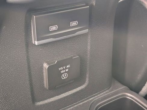 Used 2022 Jeep Wrangler Unlimited Sahara w/ LED Lighting Group AWD/4WD image 25