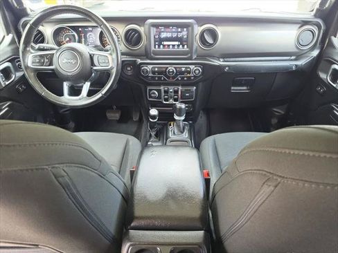 Certified 2020 Jeep Gladiator Sport w/ Quick Order Package 24S AWD/4WD image 12