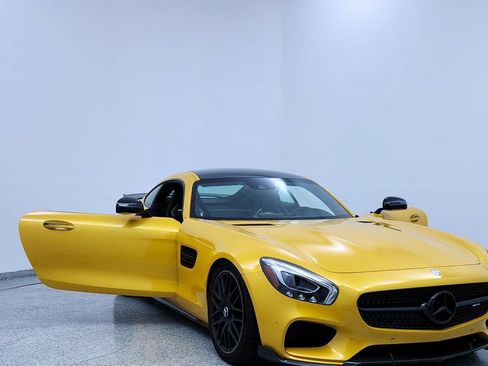 Used 2016 Mercedes-Benz AMG GT S w/ Exclusive Interior Package image 12