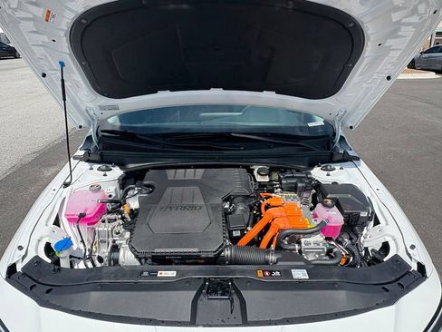 New 2026 Hyundai Elantra Hybrid FWD image 11