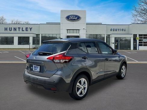 Used 2020 Nissan Kicks S FWD image 4