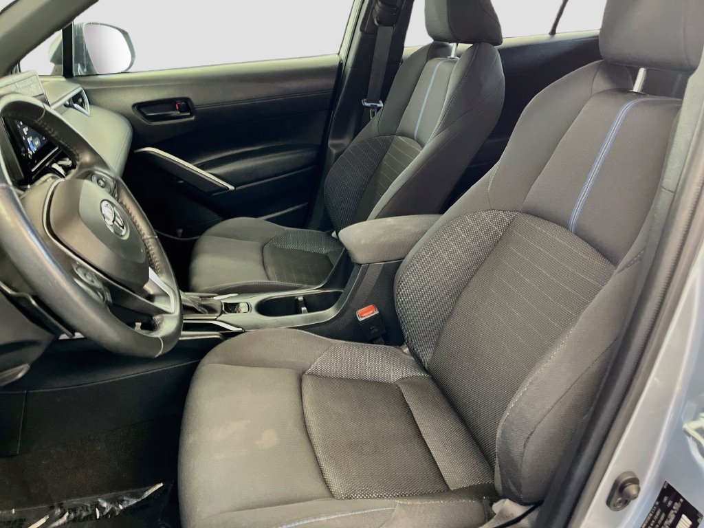 Used 2024 Toyota Corolla Cross AWD Hybrid image 20