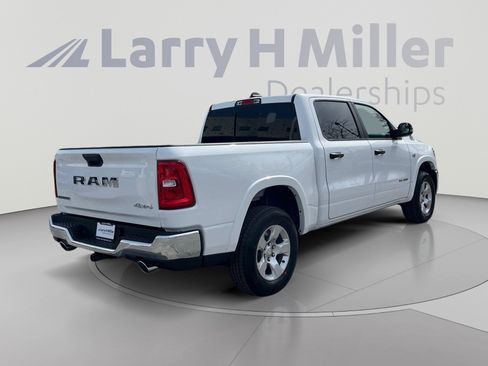 New 2026 RAM 1500 Big Horn AWD/4WD image 5