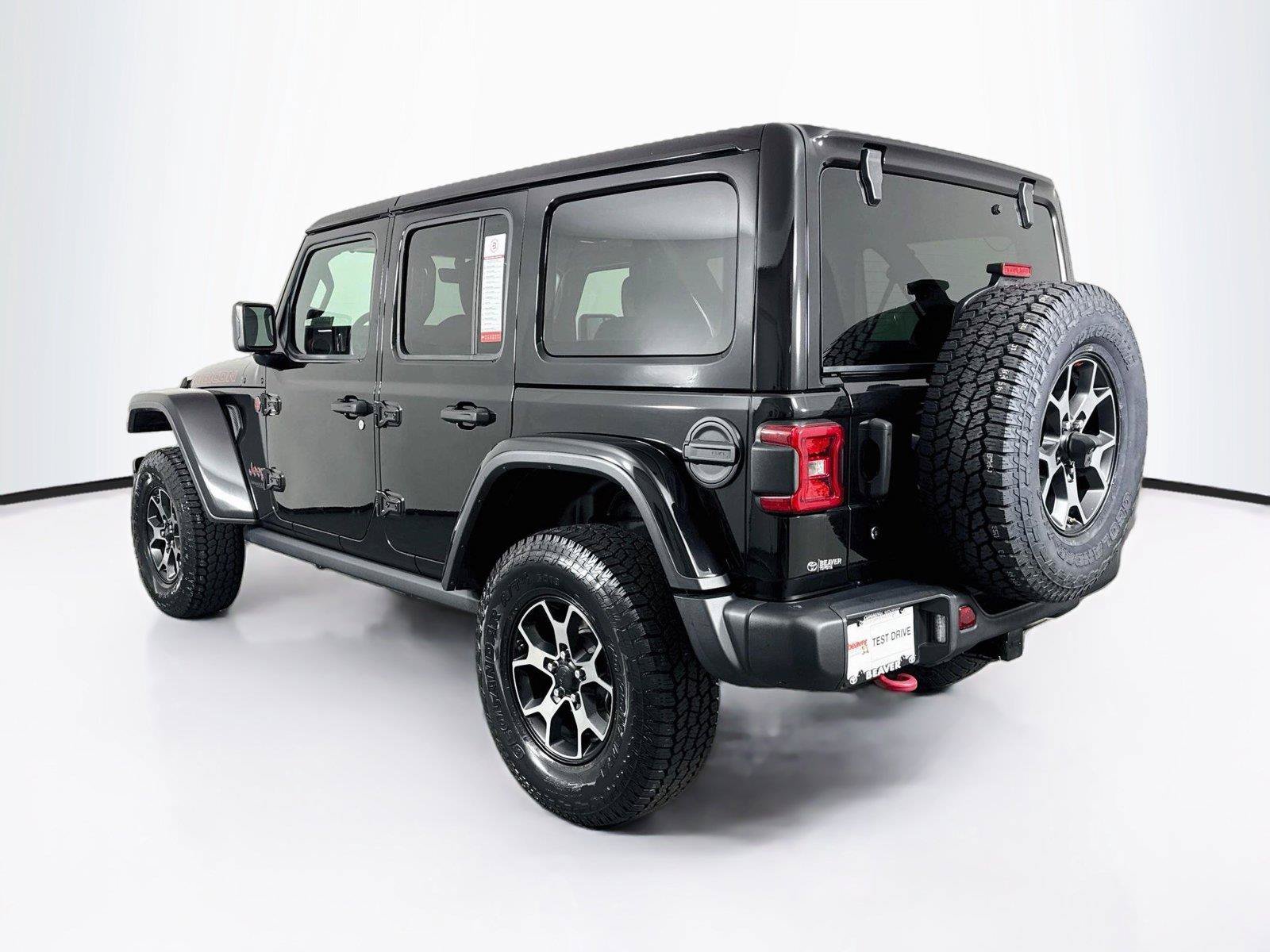 Used 2018 Jeep Wrangler Unlimited Rubicon w/ Dual Top Group AWD/4WD image 12