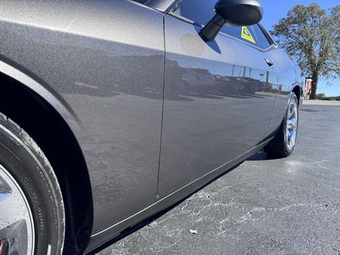 Used 2013 Dodge Challenger R/T Plus image 15