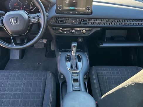Used 2023 Honda HR-V Sport image 28