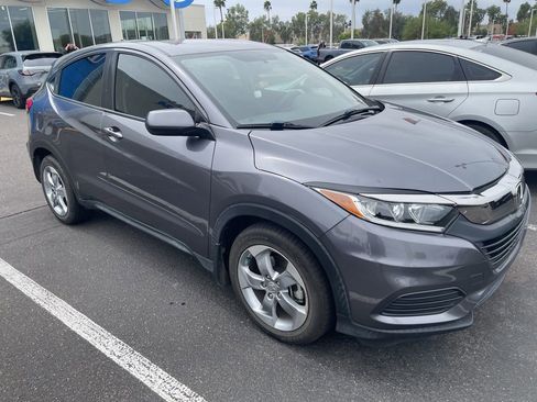 Used 2021 Honda HR-V LX image 7