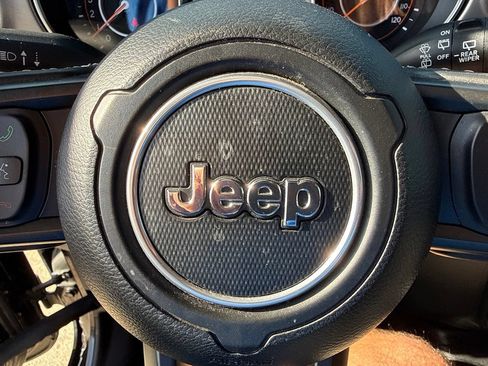Used 2023 Jeep Wrangler Sport AWD/4WD image 27