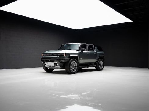 Used 2024 GMC Hummer EV 3X AWD/4WD image 83
