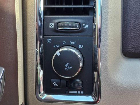 Used 2018 RAM 1500 Laramie Longhorn AWD/4WD image 25