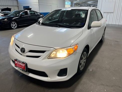 Used 2011 Toyota Corolla LE FWD image 7