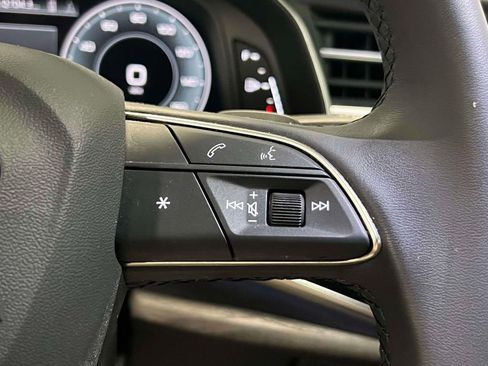 Used 2022 Audi Q7 3.0T Premium image 24