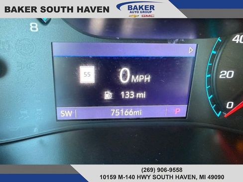 Used 2022 GMC Canyon Denali image 17