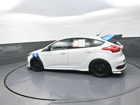 Used 2018 Ford Focus ST image 52