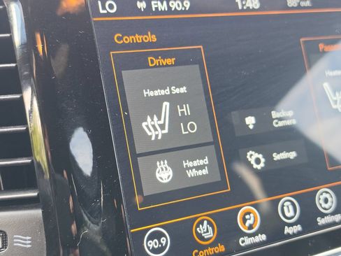 Used 2020 Jeep Grand Cherokee Altitude AWD/4WD image 26