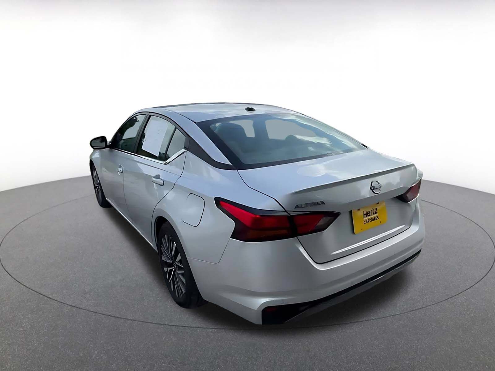 Used 2026 Nissan Altima 2.5 SV FWD image 10