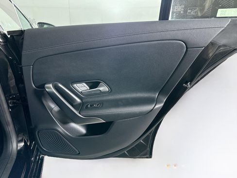 Used 2025 Mercedes-Benz CLA 250 image 29