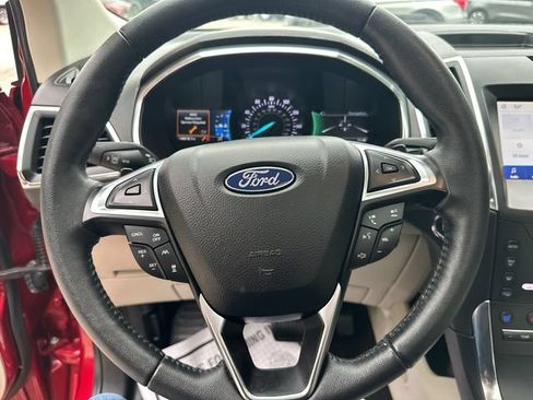 Used 2020 Ford Edge Titanium w/ Equipment Group 301A AWD/4WD image 31