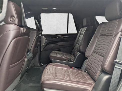 Used 2021 Cadillac Escalade Sport Platinum image 23