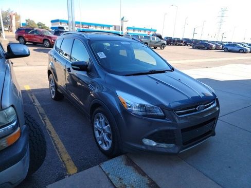 Used 2016 Ford Escape Titanium w/ Equipment Group 301A image 3