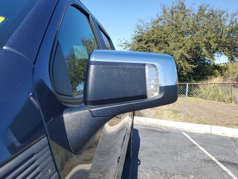 Used 2020 GMC Sierra 1500 2WD Crew Cab w/ Sierra Value Package image 4