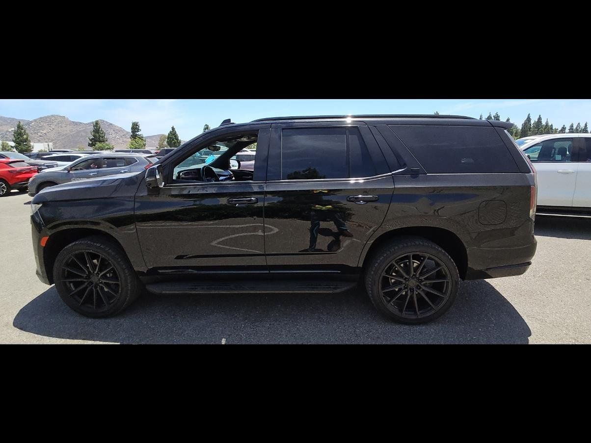 Used 2022 Cadillac Escalade Premium Luxury RWD image 8