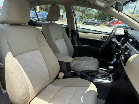 Used 2014 Toyota Corolla LE FWD image 25