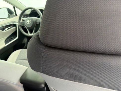 Certified 2023 Toyota RAV4 XLE w/ Convenience Package AWD/4WD image 7