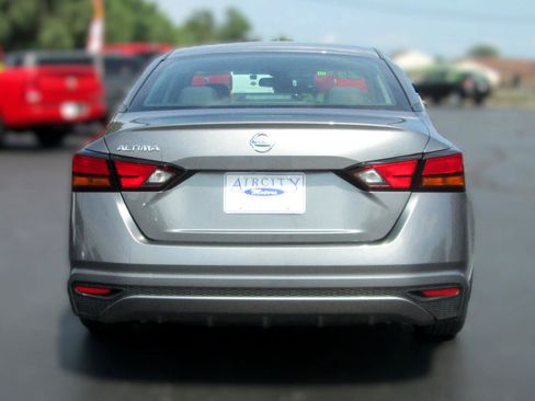 Used 2021 Nissan Altima 2.5 S image 8