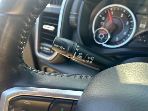 Used 2022 RAM 1500 Laramie AWD/4WD image 23