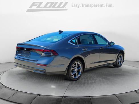 Certified 2023 Honda Accord EX image 7