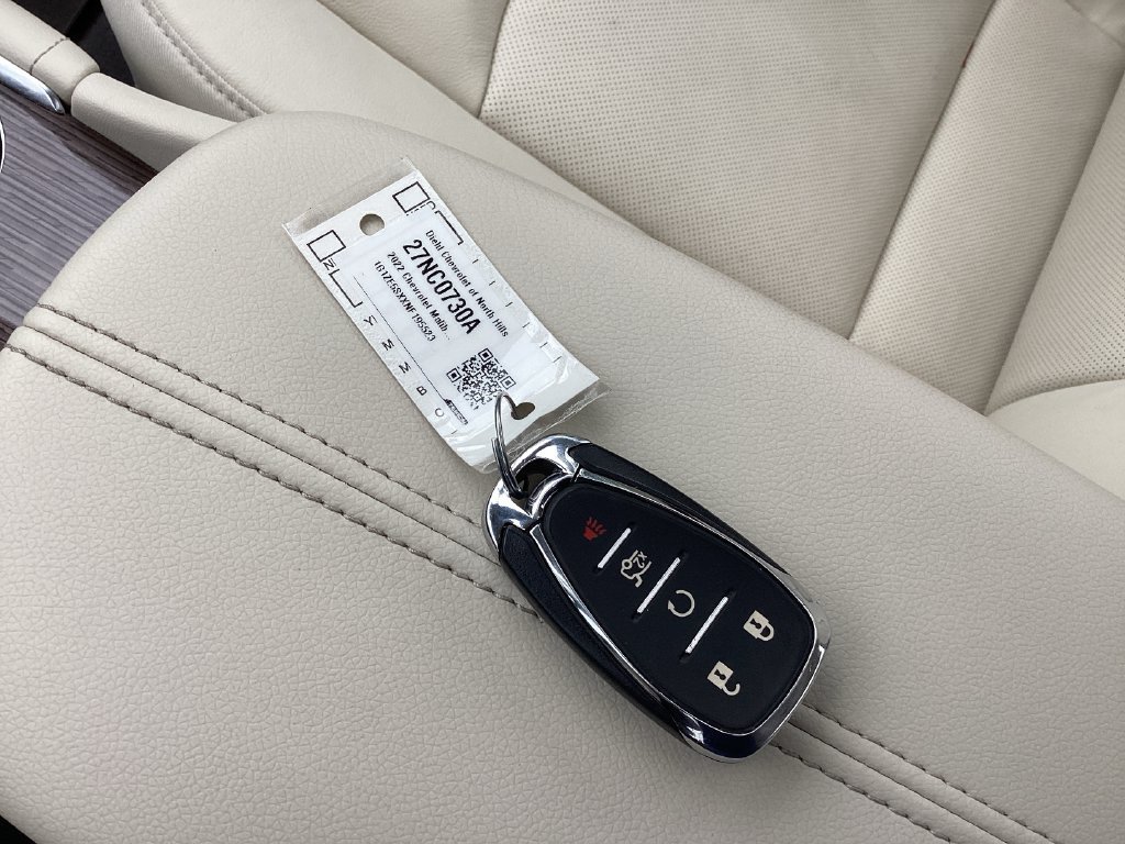 Used 2022 Chevrolet Malibu Premier FWD image 42