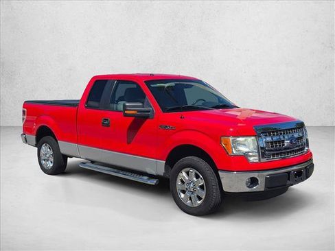 Used 2014 Ford F150 XLT w/ XLT Chrome Package RWD image 3