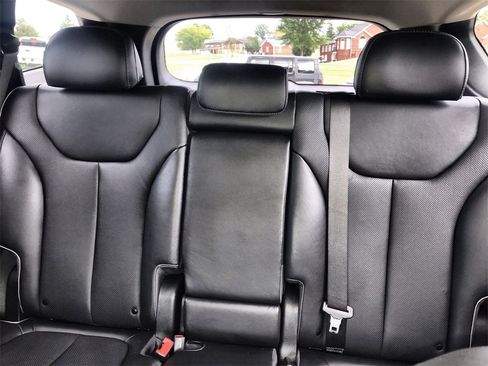 Used 2022 Hyundai Santa Fe SEL w/ Convenience + Premium Package image 23