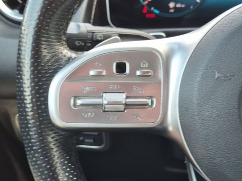 Used 2020 Mercedes-Benz GLB 250 4MATIC image 12