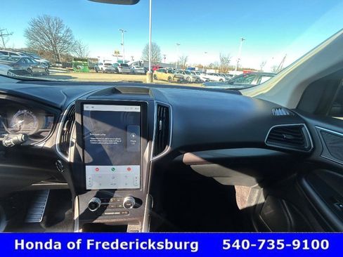 Used 2023 Ford Edge SE w/ Black Appearance Package image 15
