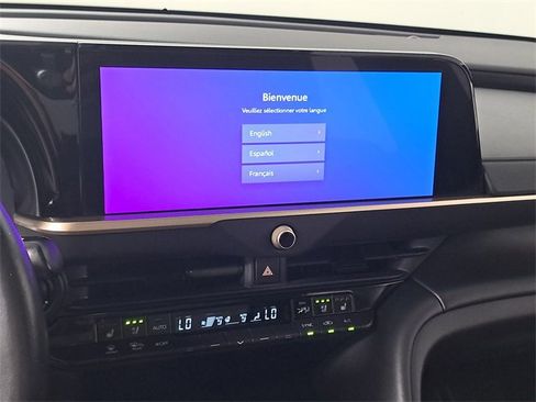 Used 2024 Toyota Crown Limited image 29