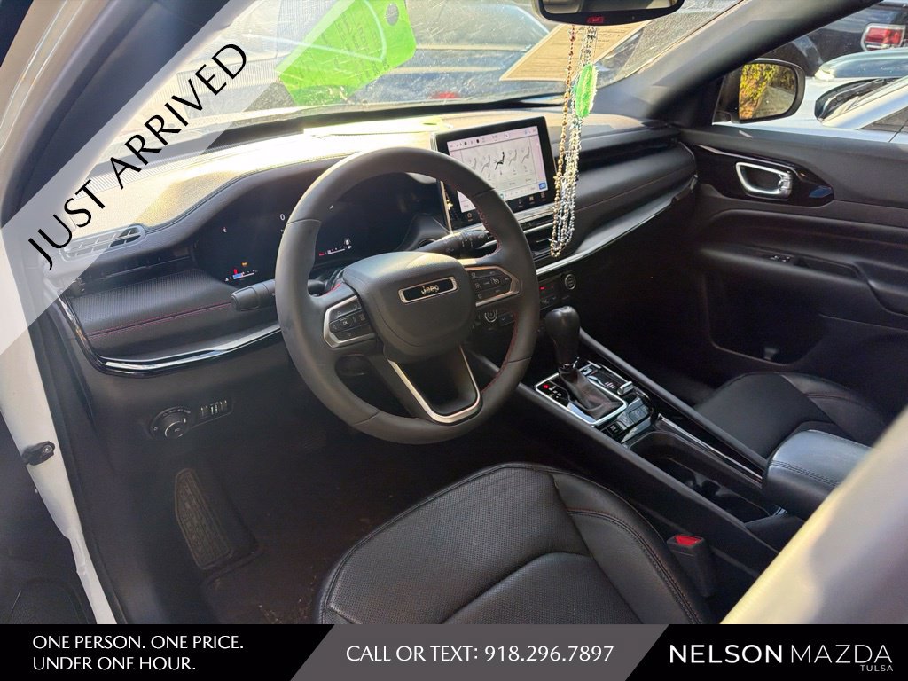 Used 2024 Jeep Compass Trailhawk w/ Trailhawk Elite Group AWD/4WD image 9